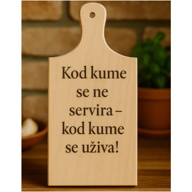 Daska za sečenje kod kume se uziva 