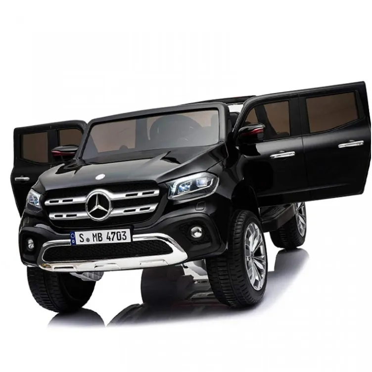 Autić na akumulator dvosed 4x4 model 310 crni