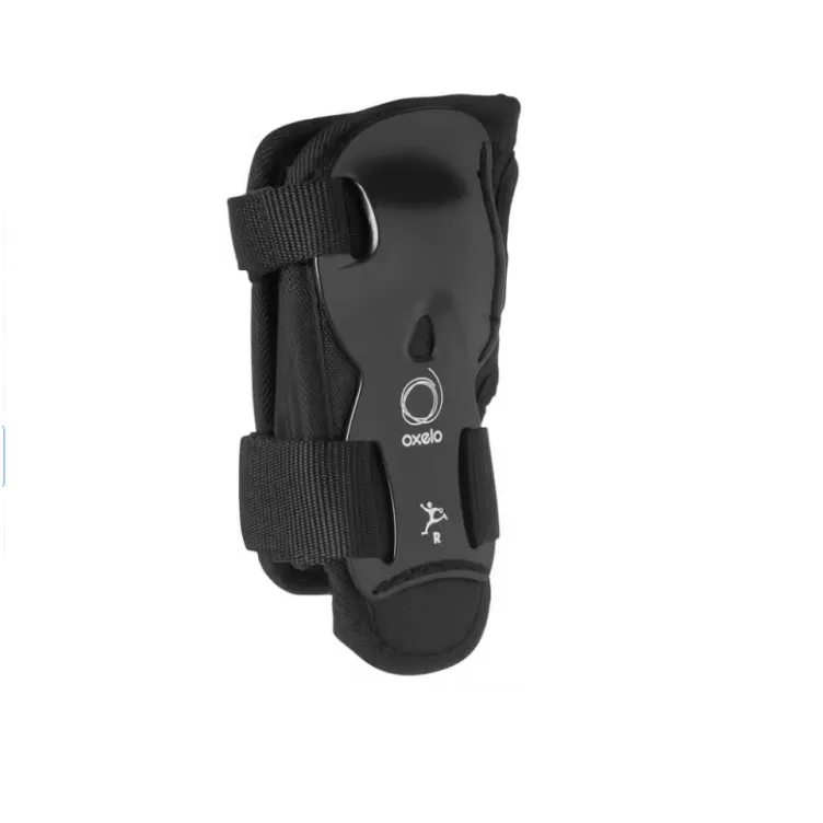 Oxelo komplet štitnika za rolere i skejtbord dečiji crni 